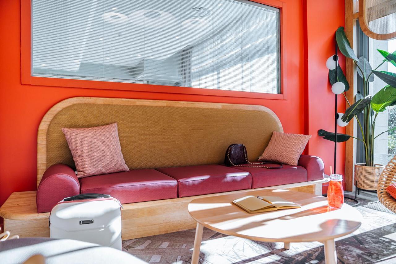 Ibis Styles Antibes Exterior foto